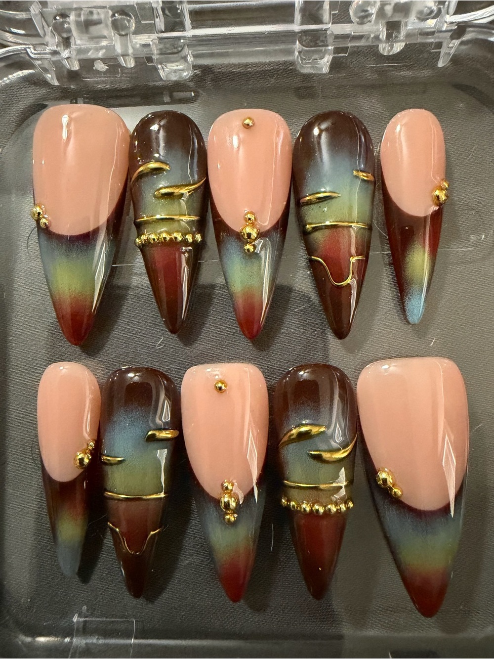 **NWT** Nude & Ombre Stiletto False Nails with Gold Accent - Women Makeup
